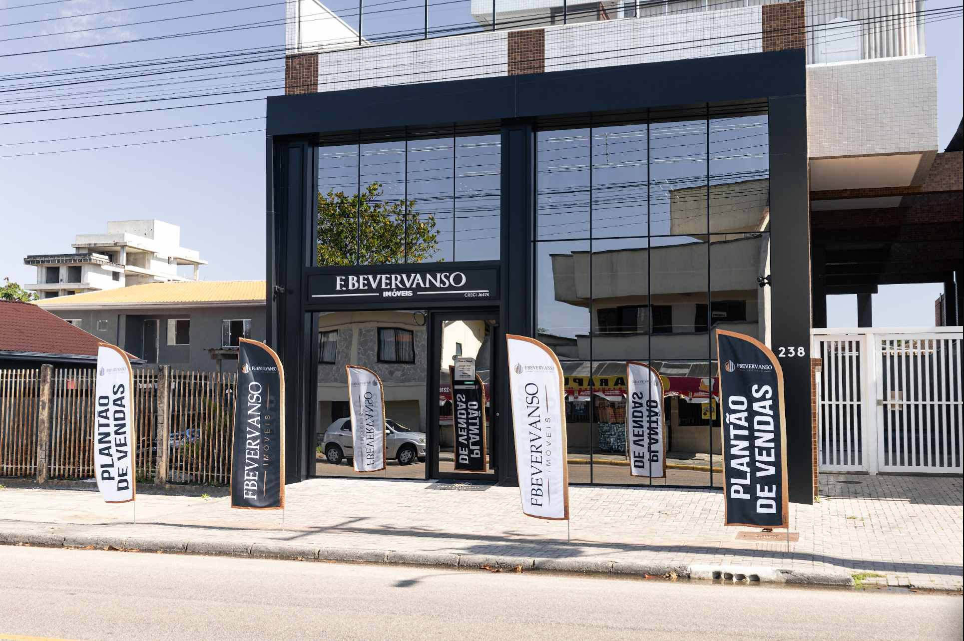 Imobiliárias em Guaratuba: O que Analisar Antes de Comprar seu Imóvel